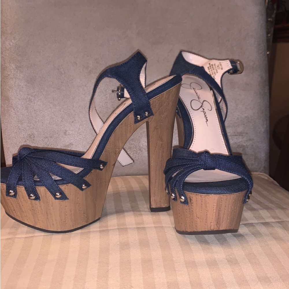 Jessica Simpson 61/2 blue Jean high heels